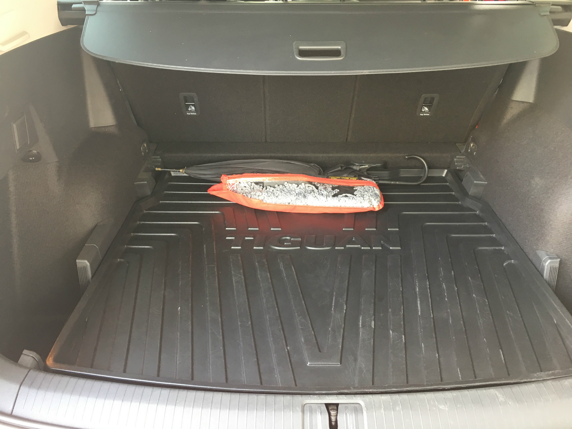 2023款途观lr-line380黑色试驾,2022途观lr-line评测