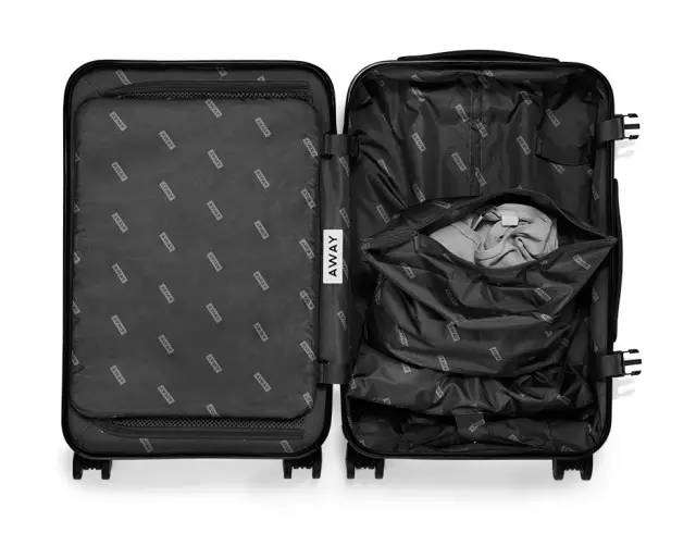 1家实体店2年卖出100,000+的行李箱，到底有啥牛逼的？