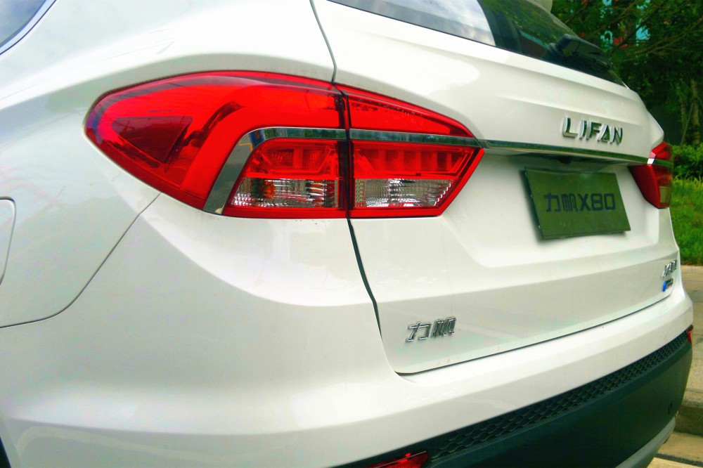 想要性价比选什么车,力帆x80大7座suv