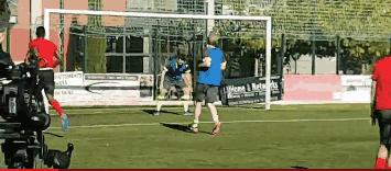 田径传奇谢幕下一站他的梦想是在老特拉福德弯弓射大雕