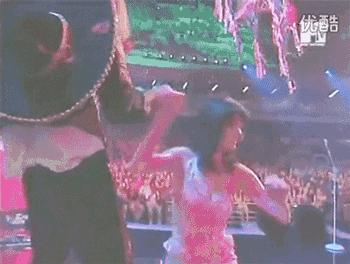 全宇宙最能吃的女明星，吃天吃地吃自己！