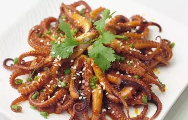 又到吃海鲜的季节咯！一位吕四渔民整理的海鲜大全，保证有你不认识的！