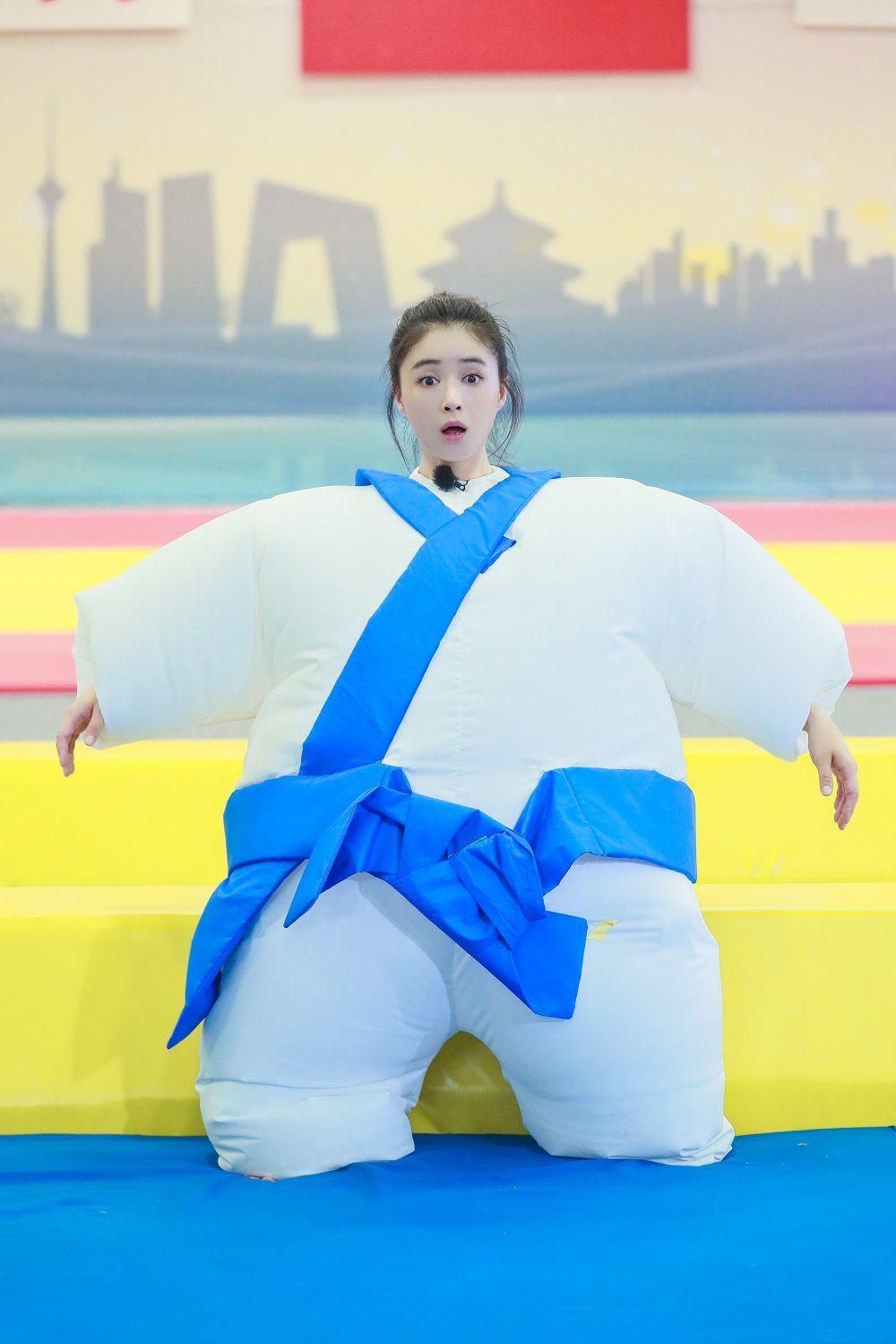 蒋欣我们来了芭蕾舞,蒋欣我们来了主题曲