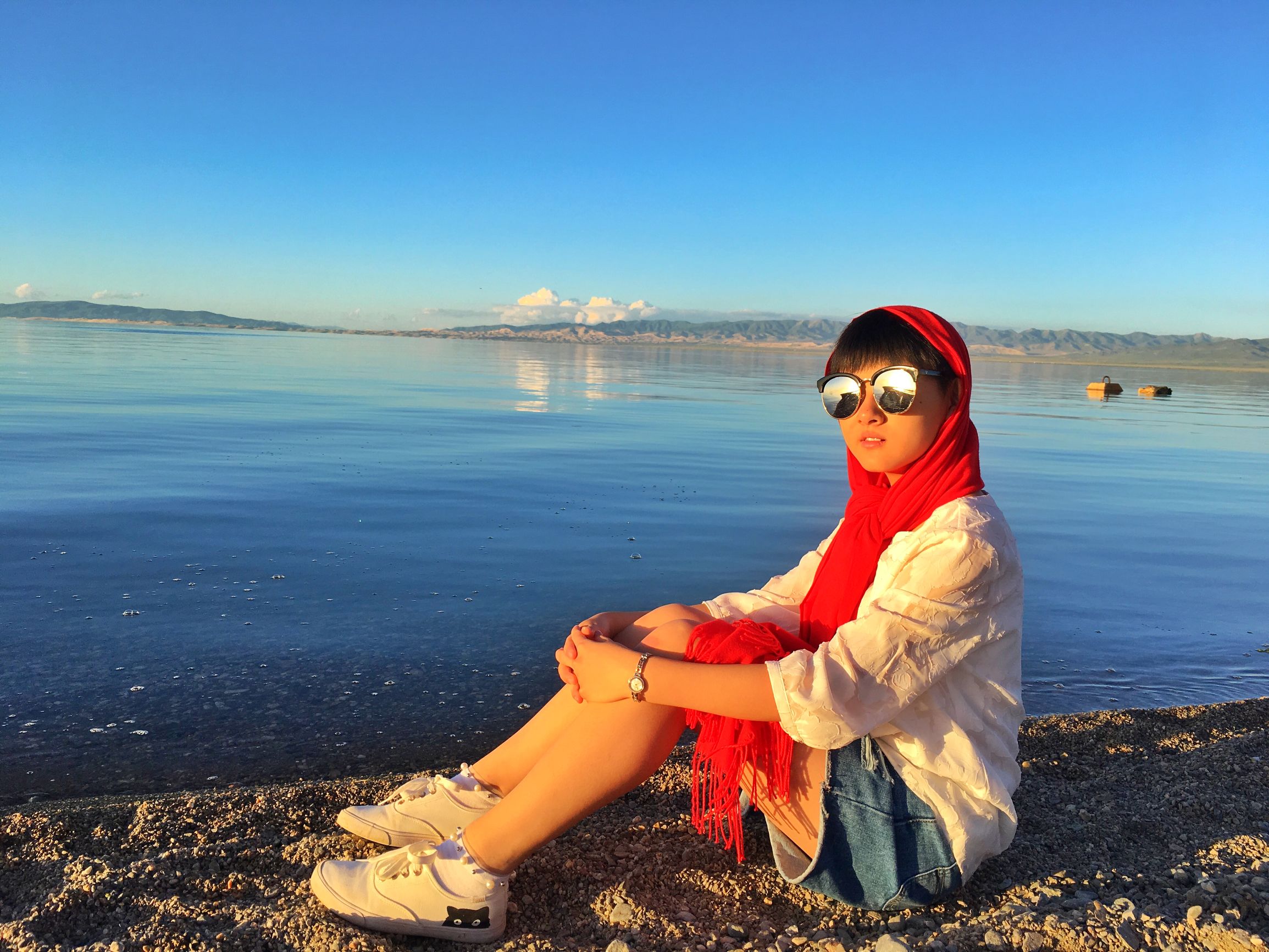 清晨的青海湖美景,静谧的青海湖