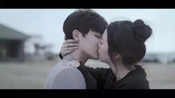 今年网剧霸屏，这些网剧神作你都追过哪部？