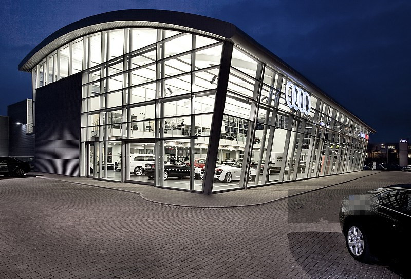 二手车行那么多低价七成新车，还有三十万的保时捷，靠谱吗？