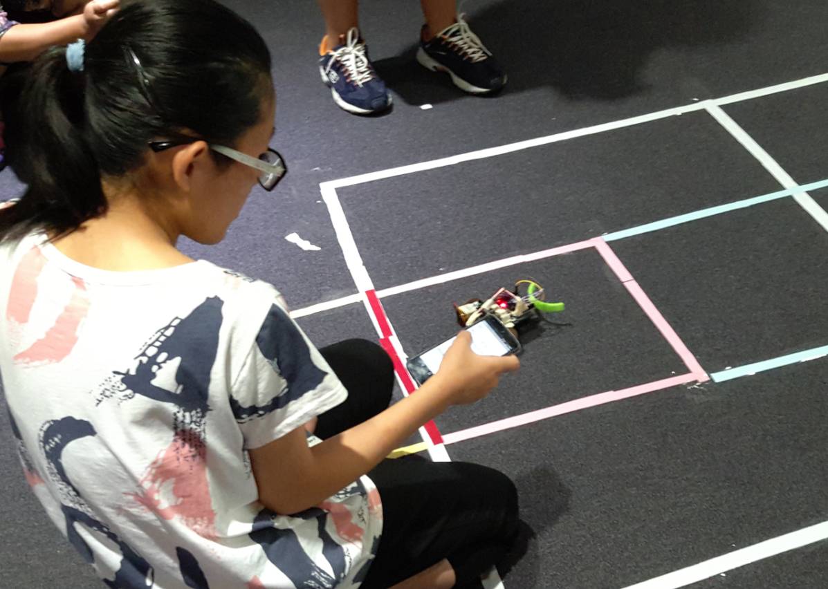 闭门造车主题营回顾——创我所想，看孩子们如何创造智能机器人！