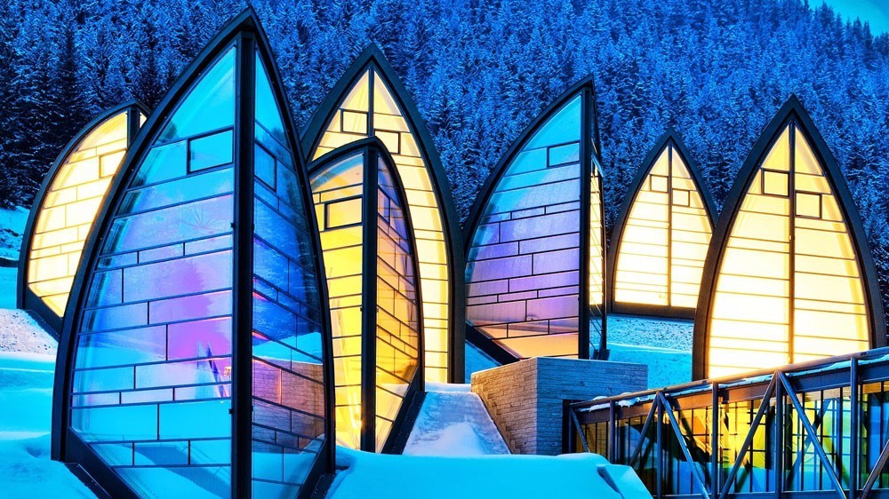 鐟炲＋璐靛闈㈤儴spa,榛戠环甯pa鐟炲＋