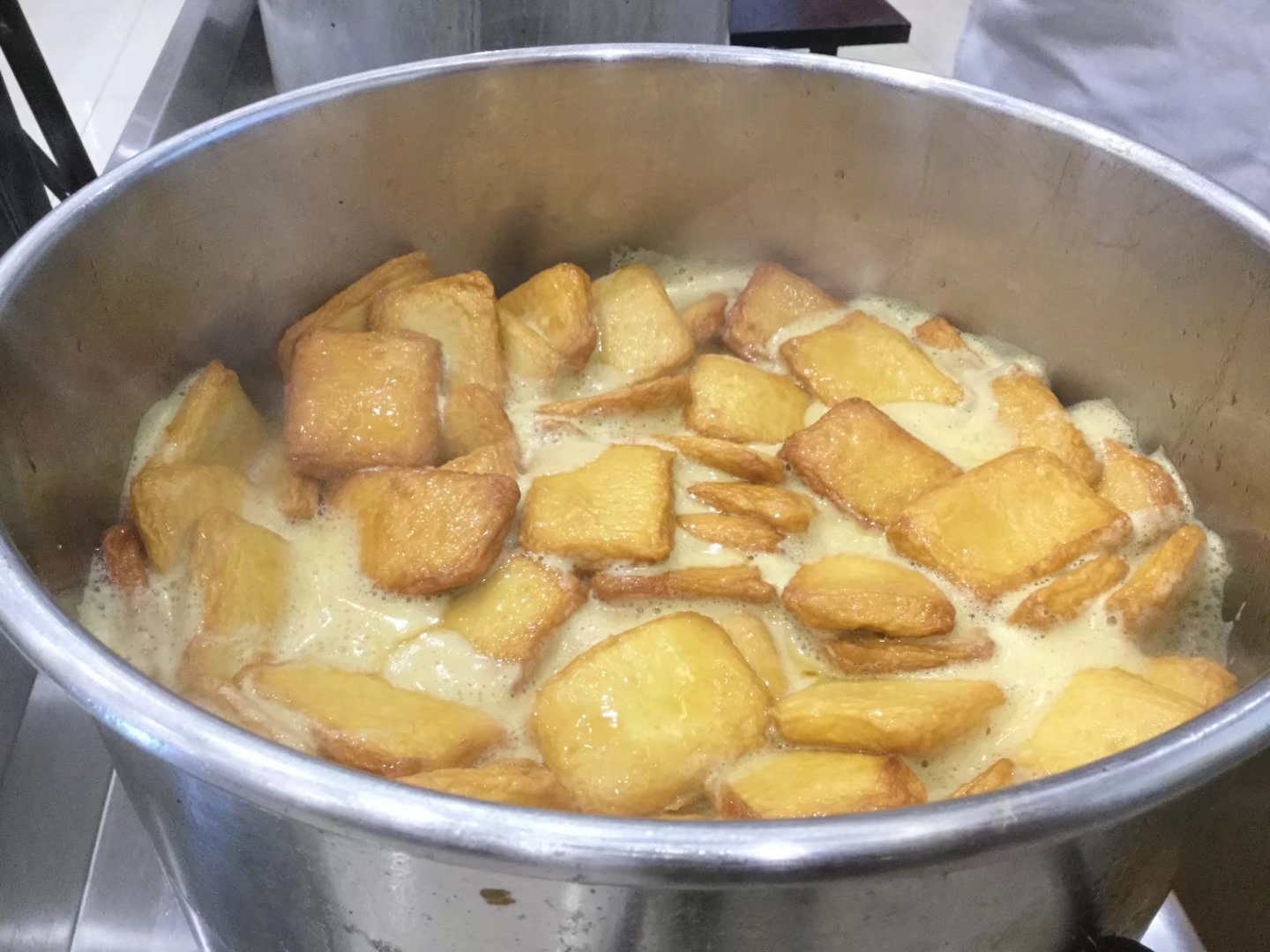 师父几十年卤水配方,卤师傅的卤水卤过菜怎么加调料