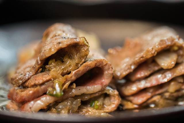 这家店开在体育西最“尴尬”的位置，仅用一年就风靡全广！