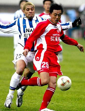 国足跟日本队打架,国足打架冲突合集