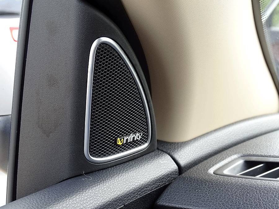 七年的宝骏560值得入手吗,宝骏560跑了八万公里还值得买吗