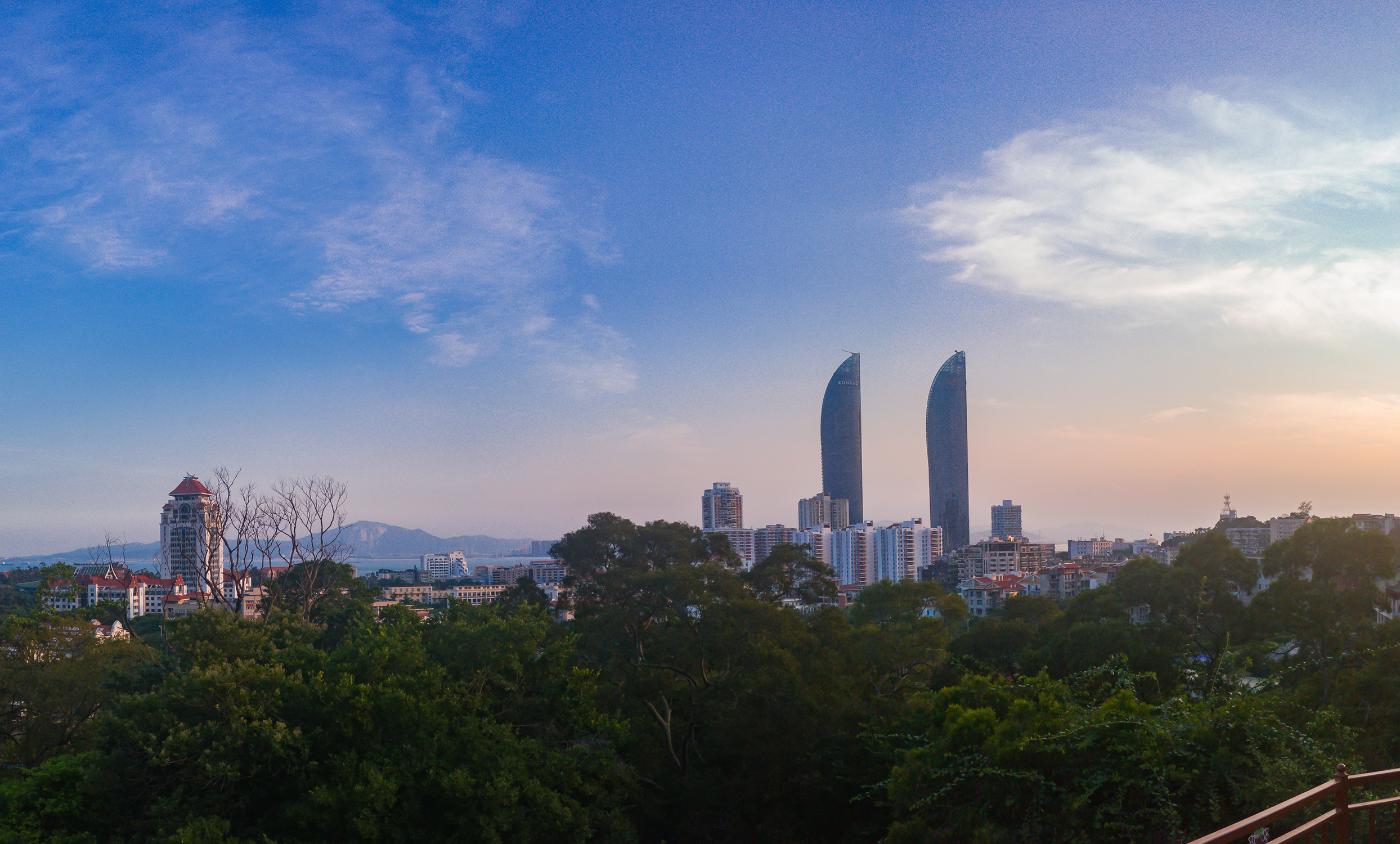 手机旅拍：厦门大学南门外的南普陀寺