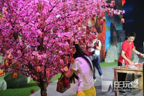 我和这些《大话西游》玩家之间的快乐,相差了十五年的距离