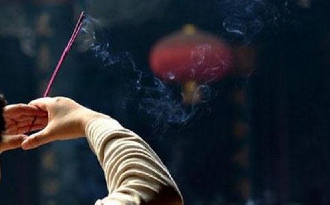 去寺庙请香有什么注意事项,请香拜佛的仪式