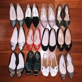 女生到底要有多少双RV、JIMMCHOO鞋才能满足啊？