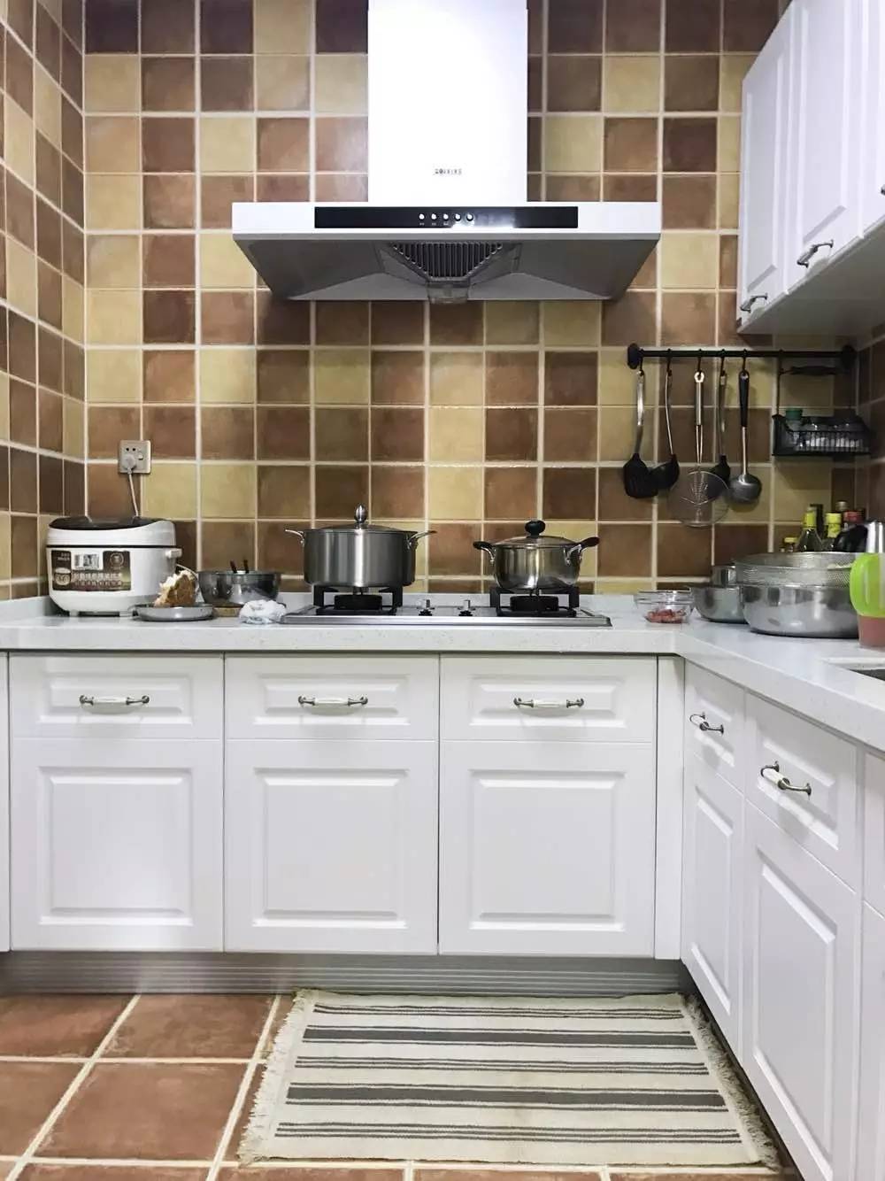 家用油烟机侧吸式和顶吸式哪个好,方太油烟机侧吸式和顶吸式哪个好