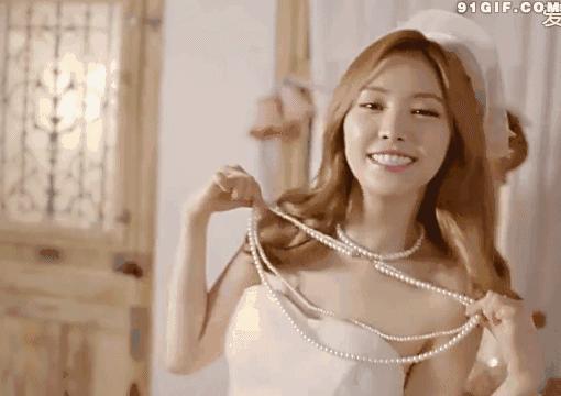 珠宝不是光会买就行，女人养珠宝就像男人养车！