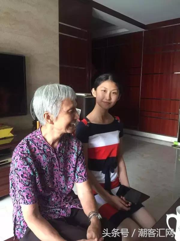 以674分高中清华大学的丰顺才女照片曝光，果然是才貌双全啊！