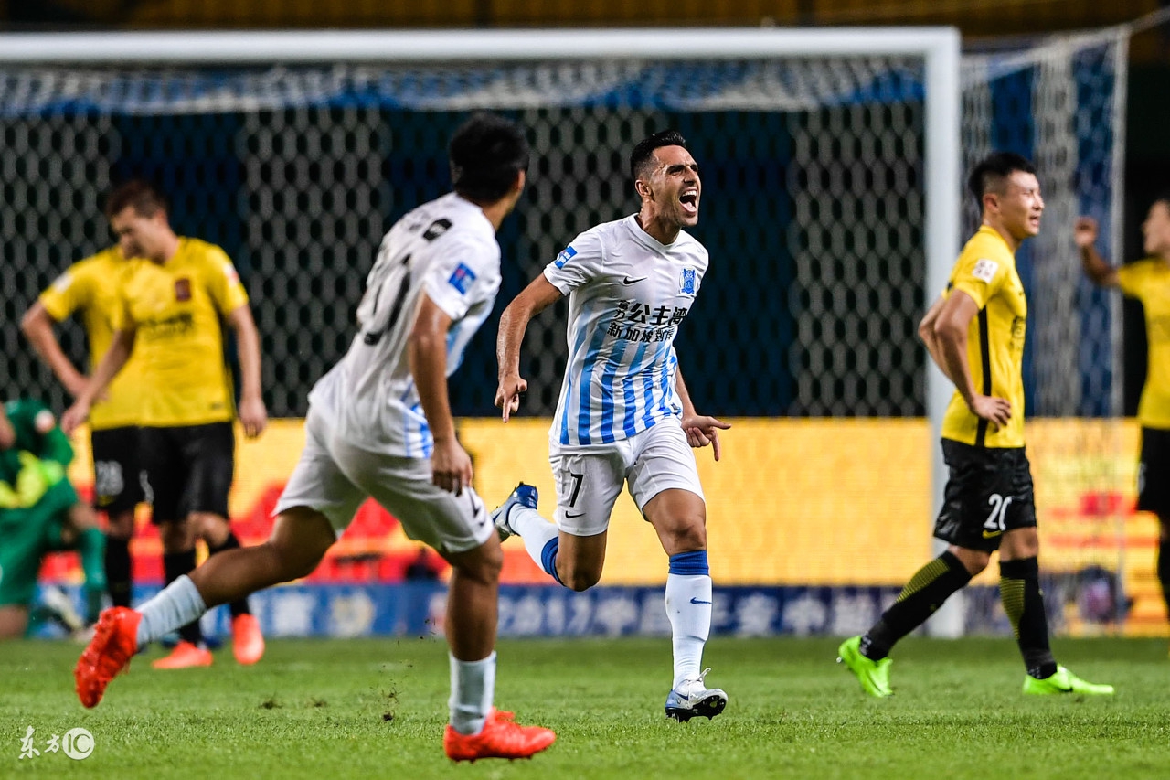 王大雷霸气调侃富力球场“金碧辉煌”，鲁能U23小将欲挑战第一