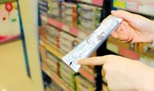 牙膏成分表怎么看是否含氟,牙膏的一些成分功效