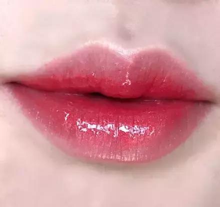 网红保湿口红推荐最近火的大牌,网红口红推荐最近火的持久保湿