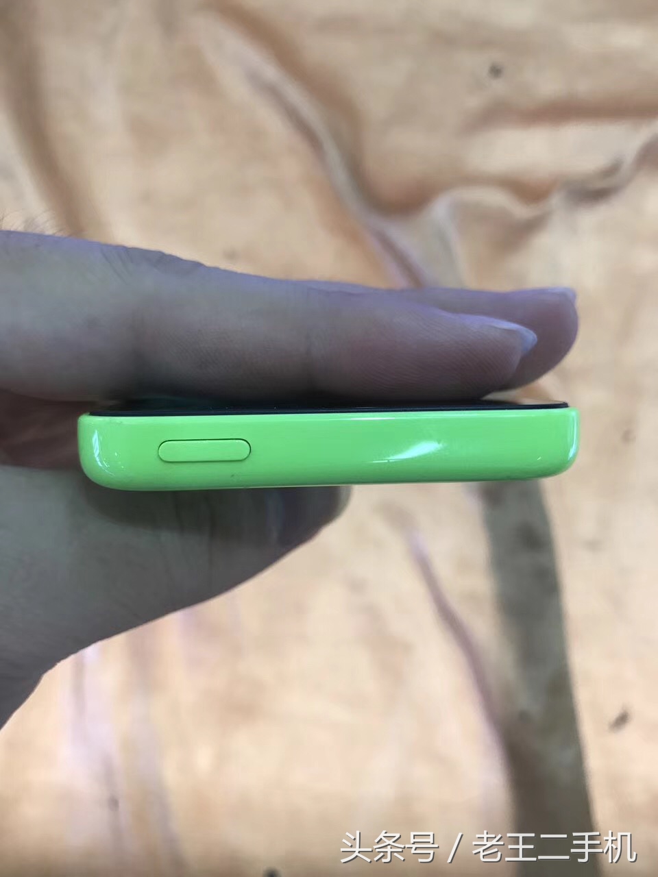 超低价的二手iphone能买吗,目前最值得购买的二手iphone