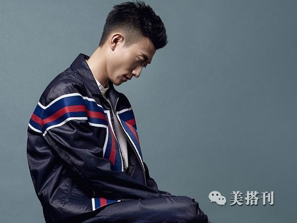 春风十里不如会穿搭，张一山从青涩到成熟的穿搭攻略