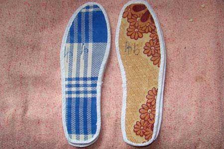 帆布鞋子去黄的小妙招,如何去除帆布鞋的焦臭