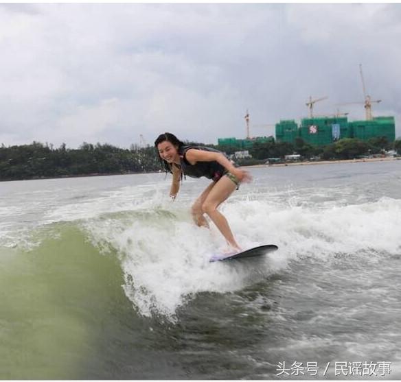 张柏芝向谢霆锋吐露心声,张柏芝表白刘心悠视频