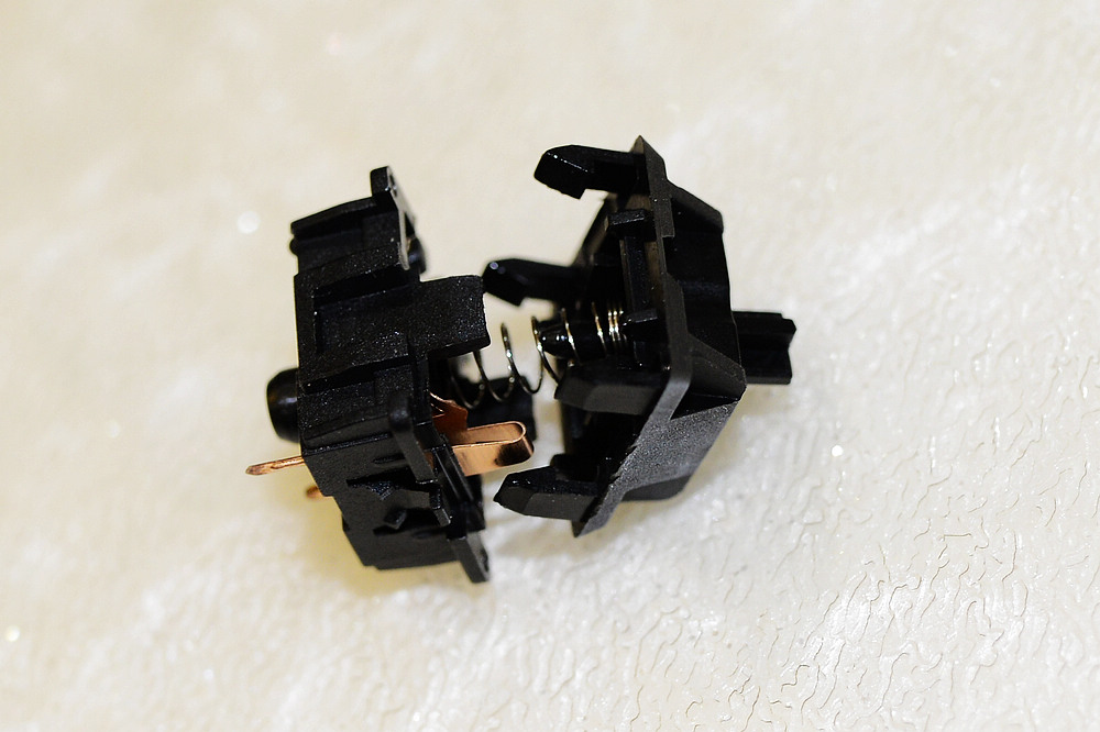 机械键盘各种轴体的区别,机械键盘可以通过颜色分辨轴体吗