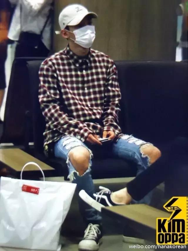 我们出街吧！我带着EXO，EXO带着Supreme！太兴奋辣