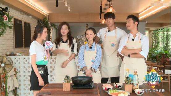 赵薇蜂蜜柠檬水真的好喝么,中餐厅赵薇做的蜂蜜柠檬水