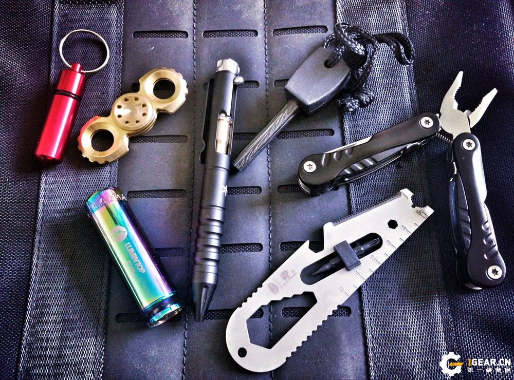 《建军大业》唯一刀具授权品牌的汉道，给我们带来满满的家国情怀