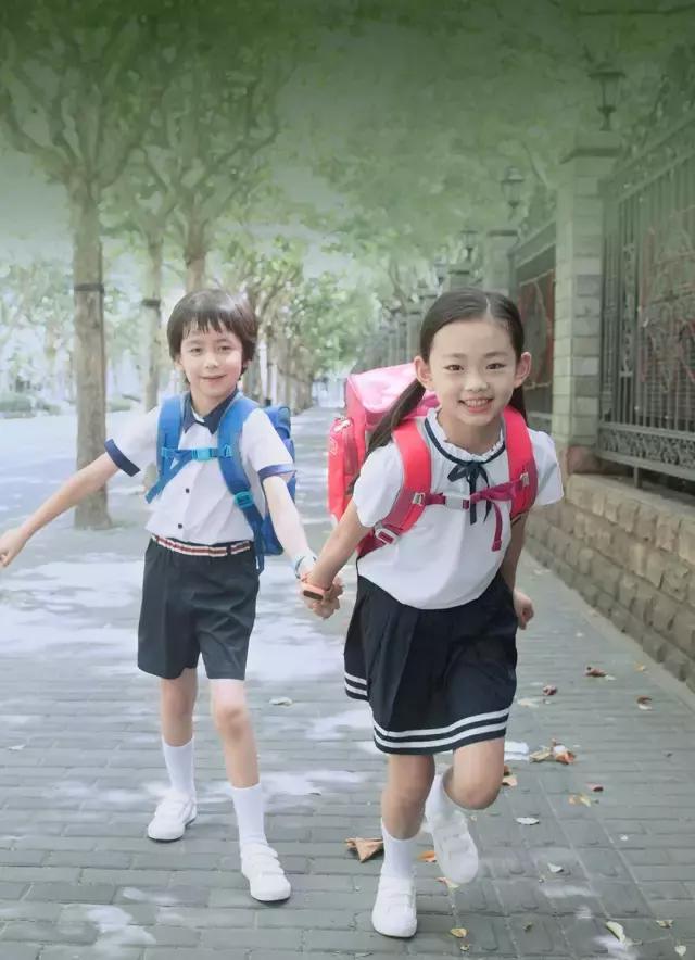 小米科技小书包,小米米兔书包几代比较好