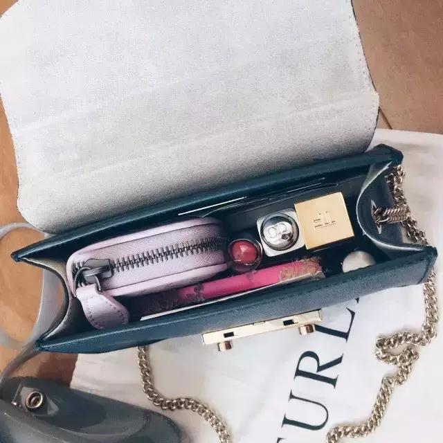 furla新款手机包,furla新包