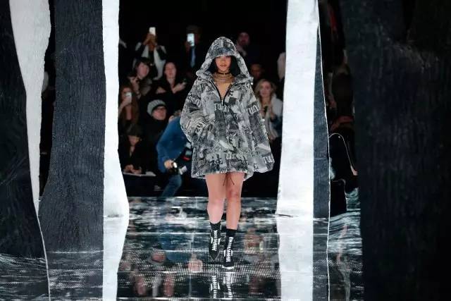 puma和rihanna合作款,puma和rihanna联名