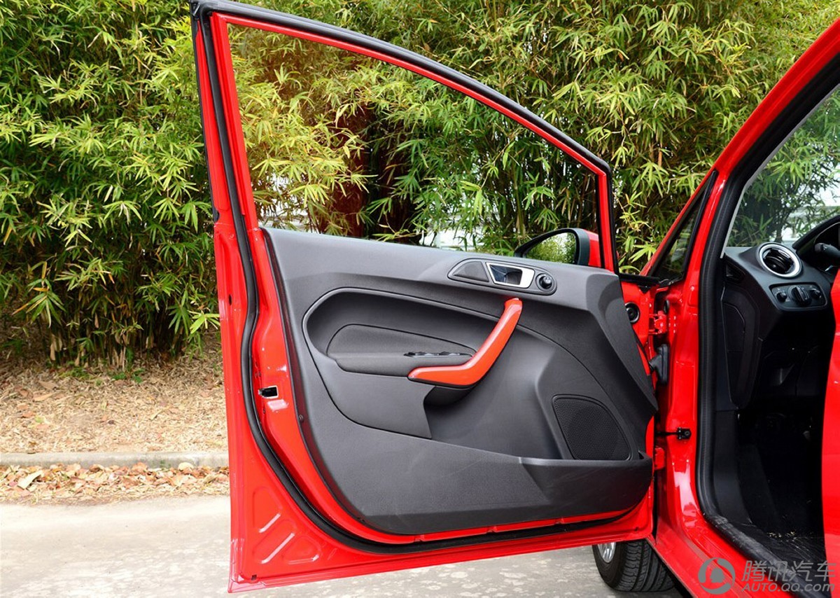 11款嘉年华两厢1.5手动,福特嘉年华1.5l两厢油耗