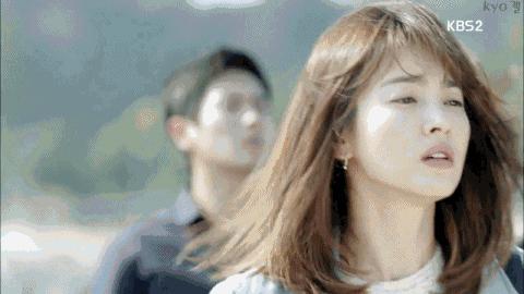 宋仲基撩人的技巧,如何俘获乔妹的芳心