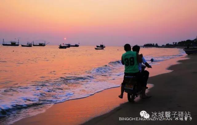 醉享三亚波波利海岸夕阳下的渔光曲