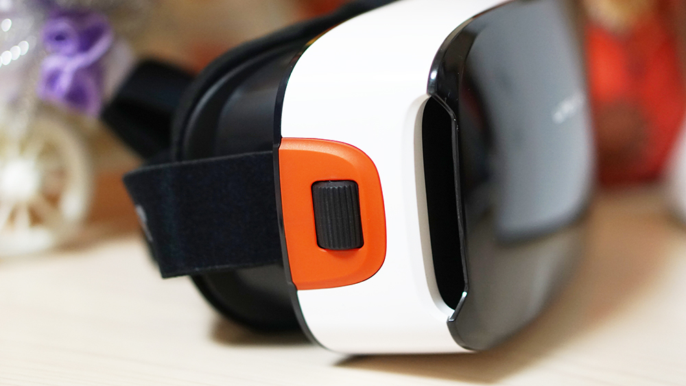 灵镜小白1代蓝牙手柄,覃川灵镜小白