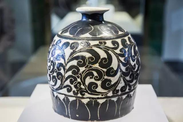 珍品撷英：图读宋元“闲事与雅器”