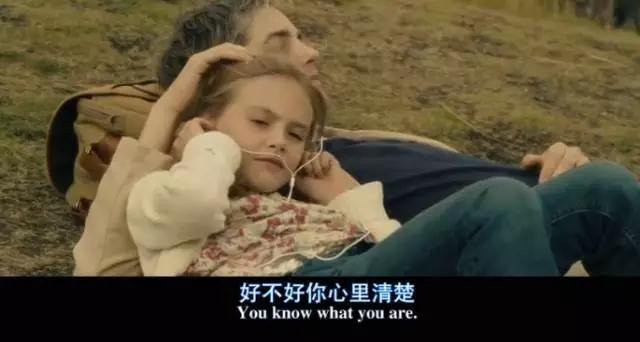 出国旅游穿衣风格,出国度假怎么穿