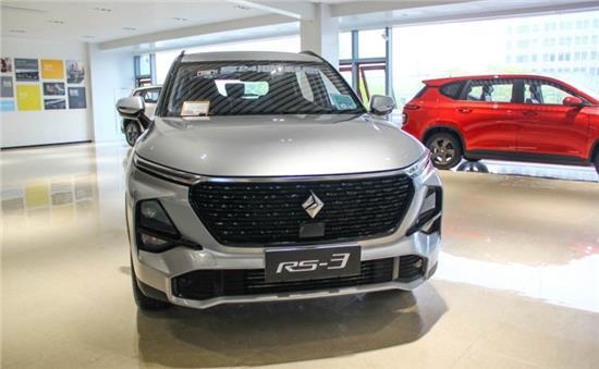 新宝骏rs-3和奇瑞瑞虎5x哪个好,宝骏rs-3新年能卖多少辆