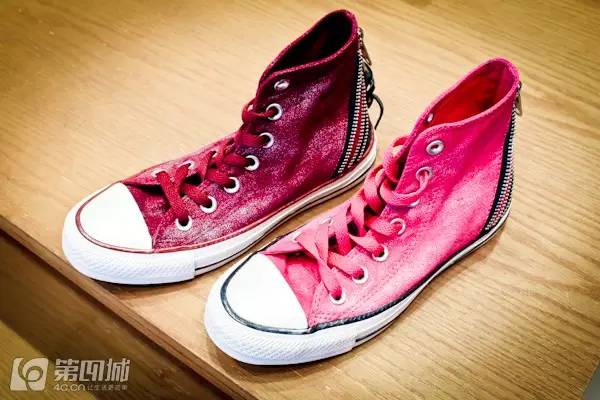 有折扣丨没买新包新鞋新衣服的，都奔这儿去了！