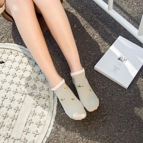 清新的袜子透气清凉有刺绣,透气舒适不臭脚短袜