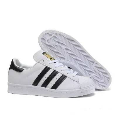 贝嫂穿的鞋子,贝嫂的小白鞋