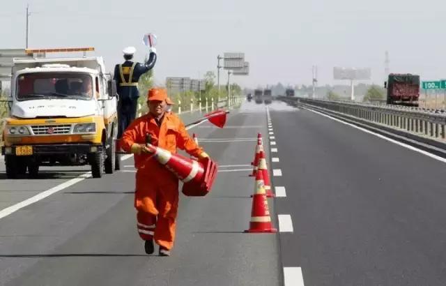 故事衣创作,故事服装科技有限公司