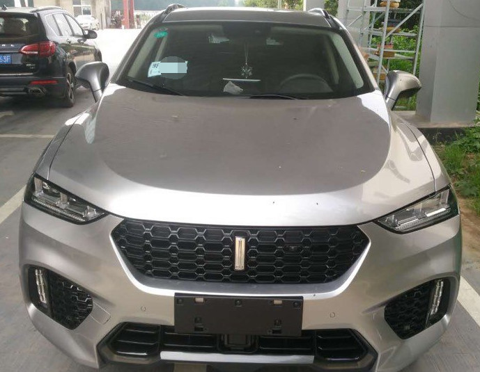 花了20万买了长城欧拉,花12万买长城的vv7划算吗二手的