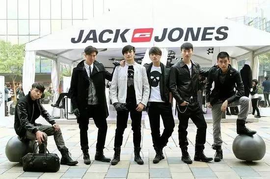 一件让你不堪回首的衣服,回忆那些你曾经穿过的衣服